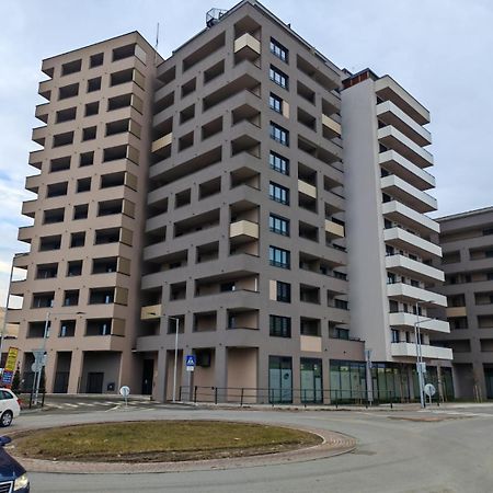 Apartamento Entrez Albelli Košice Exterior foto